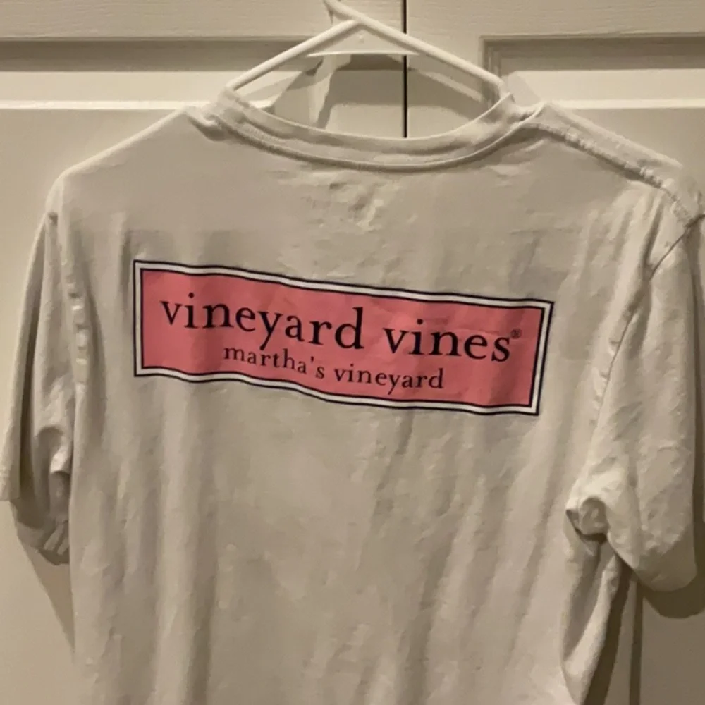 Vineyard Vines White Short Sleeve Tee - Picture 2 of 2
